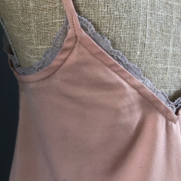 Spring Camisole Duo - Picture 15 of 16